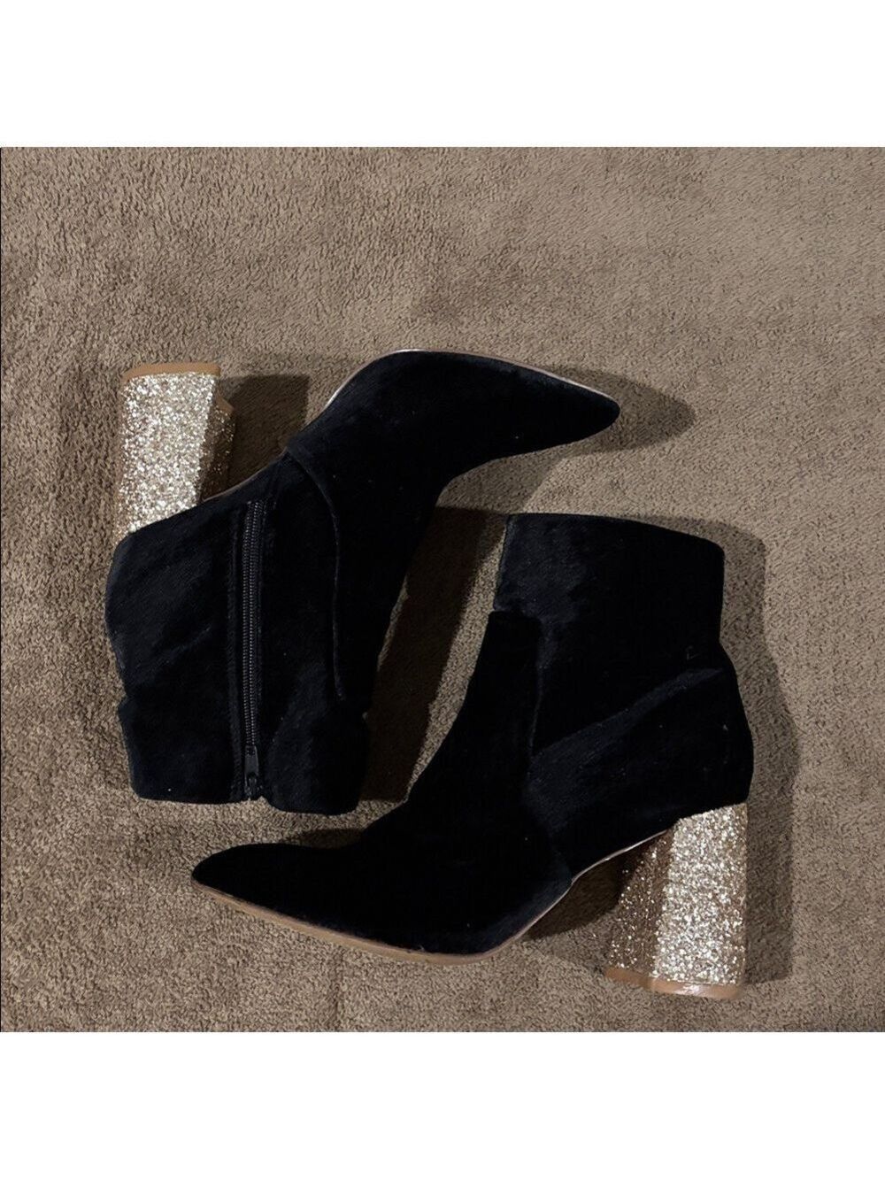 Betsey Johnson Kacey Black Velvet Pointed Toe Ankle Booties - Size 9 - Picture 5 of 11